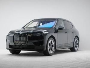 BMW IX Xdrive40 Sport - Image 3