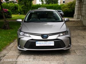Toyota Corolla Hybrid Luna Sport 4DR Auto - Image 2