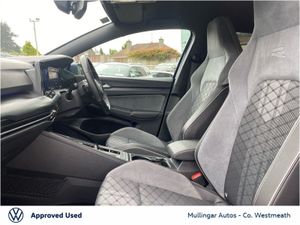 Volkswagen Golf Mild Hybrid 1.5 Etsi 130HP R-line - Image 4