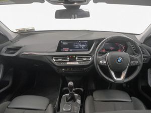 BMW 1 Series 118i Sport - Image 4