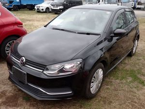 Volkswagen Polo 1.2 TSI Automatic - Image 3