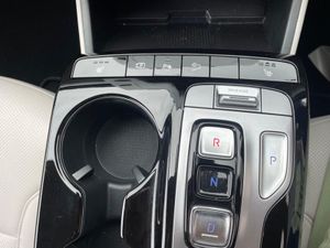 Hyundai Tucson 232 Executive HEV Auto AS New - Image 3