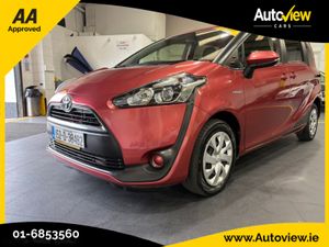 Toyota Sienta 7 Seater 1.5 Self-Charging Hybrid. A - Image 3