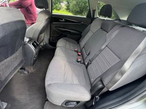 Kia Sorento 2015 5 seater - Image 3