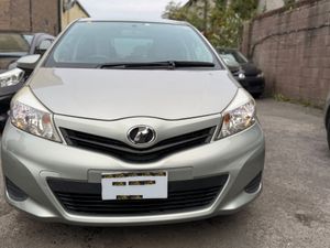 Toyota Vitz/ Yaris 1.0 2012 with PUSH START - Image 2