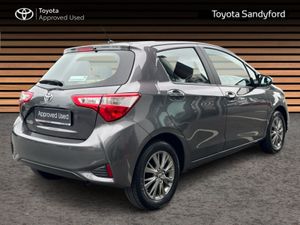 Toyota Yaris 1.0 5DR LUNA // REAR CAMERA // BLUETO - Image 2