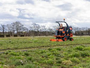 New Kubota FC3-261 Outfront mower - Image 4