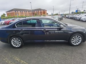 VOLKSWAGEN PASSAT 2.0TDI COMFORTLINE 150BHP - Image 4