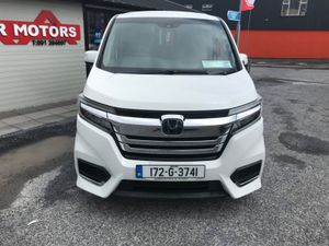 2017 Honda Stepwagon 7 Seater - Image 3
