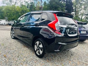 Honda Fit 2014 black L package - Image 3