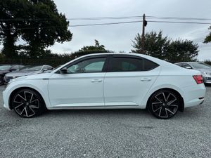 171 SKODA SUPERB 2.0 TDI 150BHP SPORTLINE - Image 4
