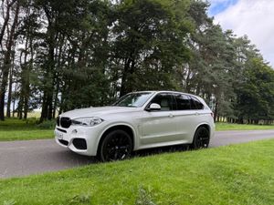 BMW X5 2016 Pearl White - Image 3