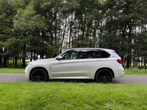 BMW X5 2016 Pearl White - Image 4