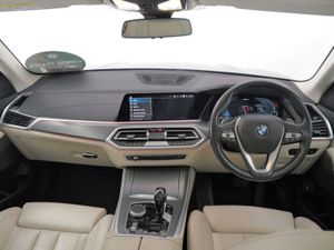 BMW X5 Xdrive45e Xline - Image 4