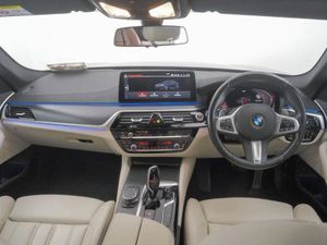 BMW 5 Series 520d M Sport Saloon - Image 4