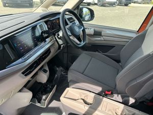 Volkswagen Multivan Life Phev 240Bhp Auto 4WD LOH - Image 3