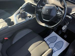 Peugeot 3008 2017 Active 1.6Hdi Manual - Image 3