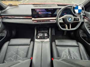 BMW 5 Series 550e Xdrive M Sport Pro Saloon - Image 4