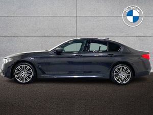 BMW 5 Series 530e M Sport Iperformance Saloon - Image 4