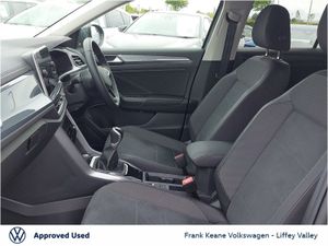 Volkswagen T-Roc Style 1.0tsi 110BHP  demo Model - Image 4