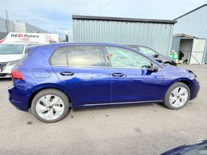 etsi-golf 2021 1.5L petrol hybrid - Image 3