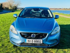 Volvo V40 1.6 Auto Petrol Finance Available - Image 4