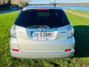 Honda Shuttle 1.3 Auto Hybrid - Image 4