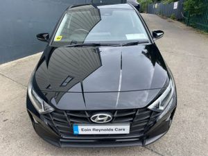 Hyundai i20 212 Deluxe Plus 5DR Low KMS AS New - Image 3