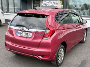 2018 Honda Jazz/Fit 1.5 Hybrid,Auto ,Low Miles 50K - Image 4