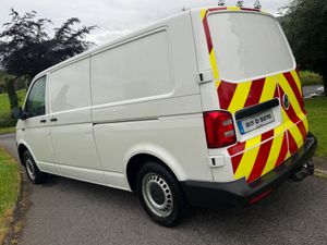 Volkswagen Transporter 2020 LwB - Image 2
