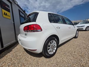 Volkswagen Golf Automatic - Image 3