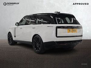 Land Rover Range Rover 3.0 D350 SE LWB 4dr Auto - Image 2