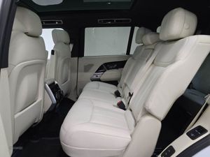 Land Rover Range Rover 3.0 D350 SE LWB 4dr Auto - Image 4