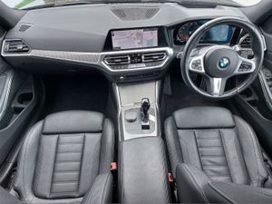 BMW 3 Series 320i M Sport Touring - Image 4