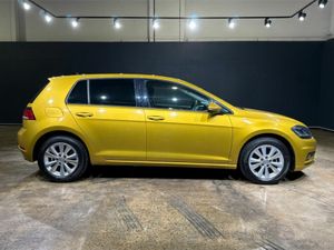 Volkswagen Golf 1.2 AUTOMATIC COMFORTLINE - Image 3