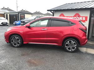 2018 HONDA VEZEL RED AUTOMATIC - Image 3