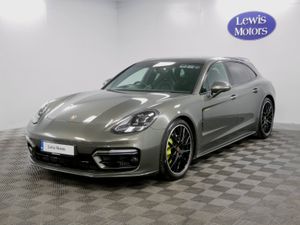 2023 Porsche Panamera E-Hybrid Platinum Edition - Image 4