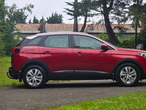 2017 Peugeot 3008 1.6 HDI ACTIVE - Image 3