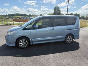 132Nissan Serena 2013 8 seats - Image 2