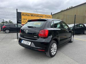Volkswagen Polo 2016 1.0L  petrol Bluemotion - Image 4