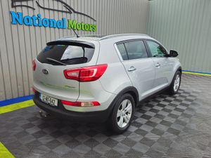 2012 Kia Sportage 1.7 DSL 4x2 GSE - Image 2