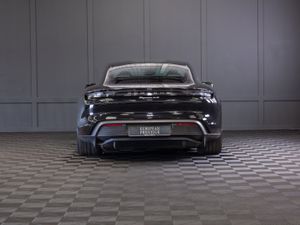 2022 Porsche Taycan 4S - Image 4