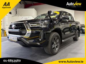 Toyota Hilux Black Edition + Chrome Pack 2.4L Crew - Image 4