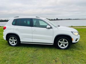 Volkswagen Tiguan R-line 1.4 Auto - Image 4