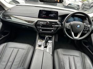 Luxury - Top Spec - Black Leather - Image 4