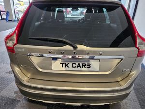 15 VOLVO XC60 2.0 D4 SE LUX NAV 190BHP - Image 4