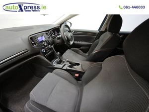 Renault Megane Expression 1.5 DCI - Image 4