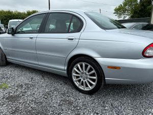 Jaguar X-Type 2.0 D 4DR 130BHP VERY LOW KM - Image 3