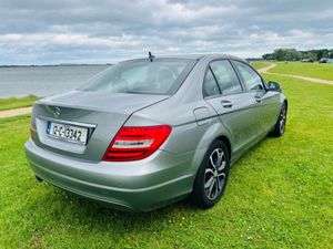 Mercedes-Benz C-Class C Series 2.2 CDI Blue Effic - Image 4