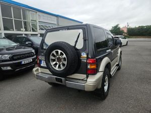 Mitsubishi Pajero 2DR Auto - Image 4
